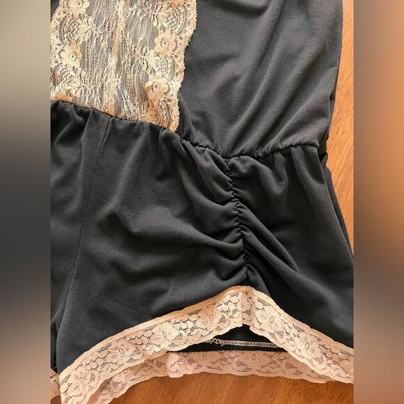 Fredericks of Hollywood Black Beige Lace Romper One Piece Teddy Fits Like M / L - Picture 3 of 5